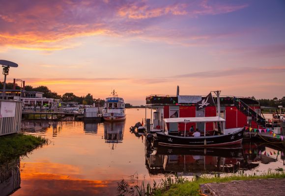 Hafen im Erholungsgebiet Barßel